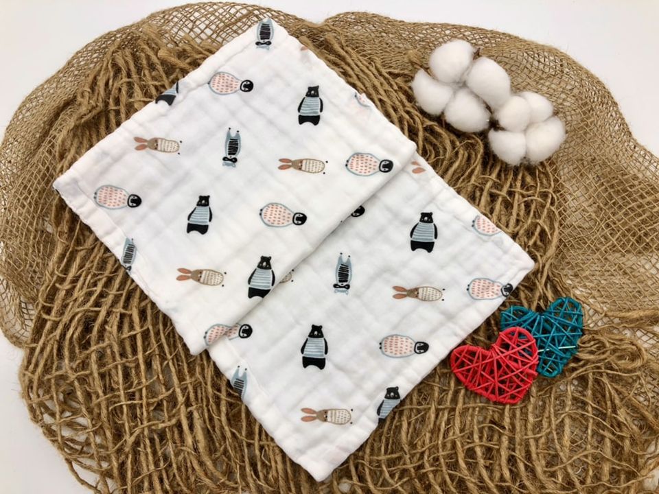 #SaveTheAnimals: Cotton Gauze Baby Towel - 6 layered (Bear & Penguin)