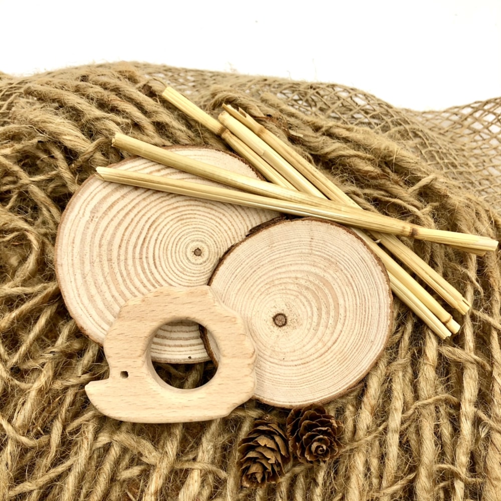 #SaveTheAnimals: Natural Wooden Teether - Hedgehog